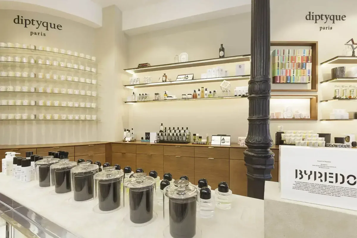 Mobiliario comercial Diptyque